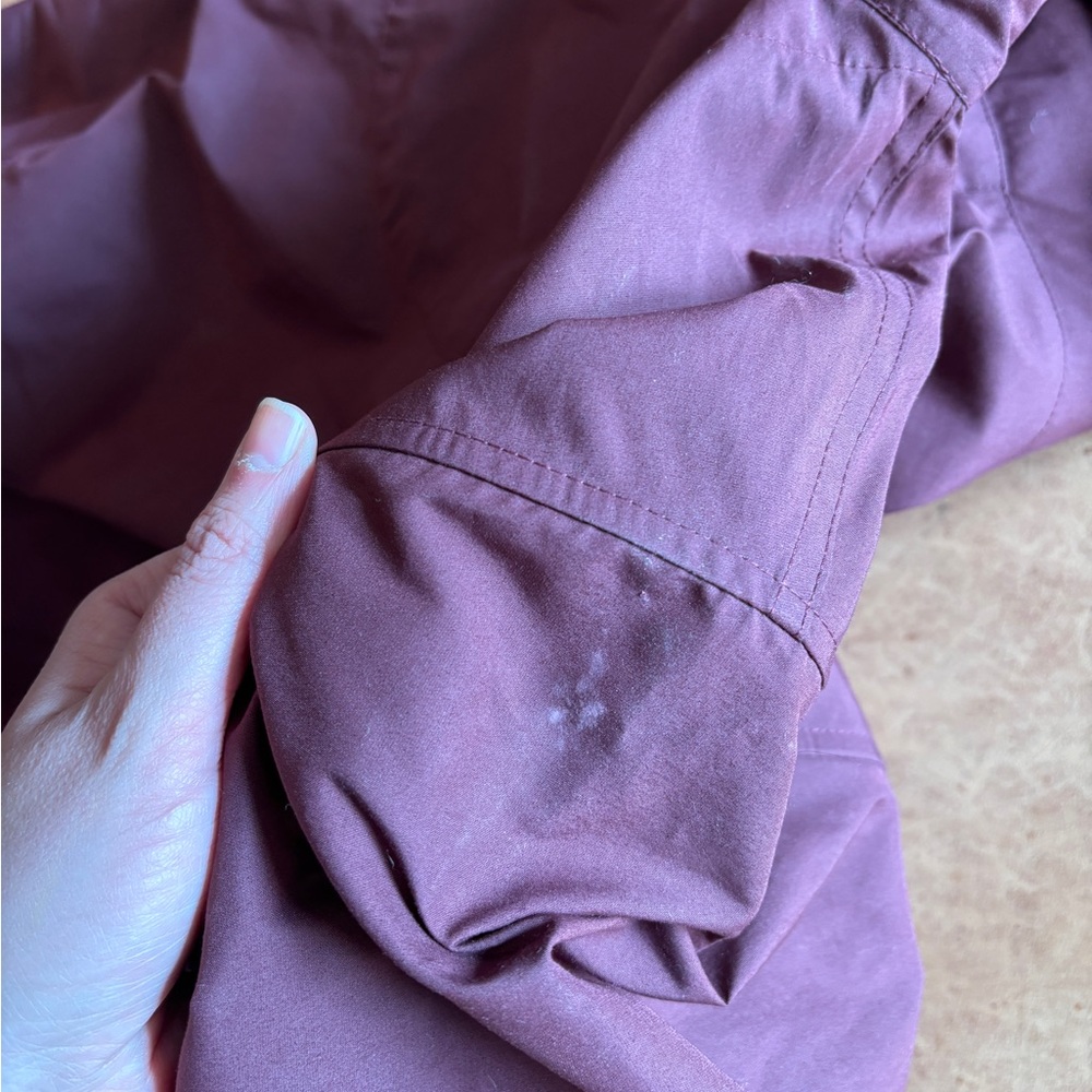 Everlane Burgundy Lightweight Jacket - Picture 13 of 13